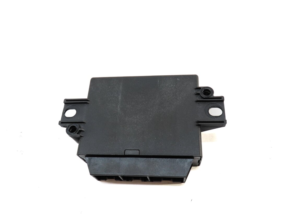 Thumbnail 4: 2015-2018 AUDI Q3 (8U) PDC PARK DISTANCE SENSOR CONTROL MODULE