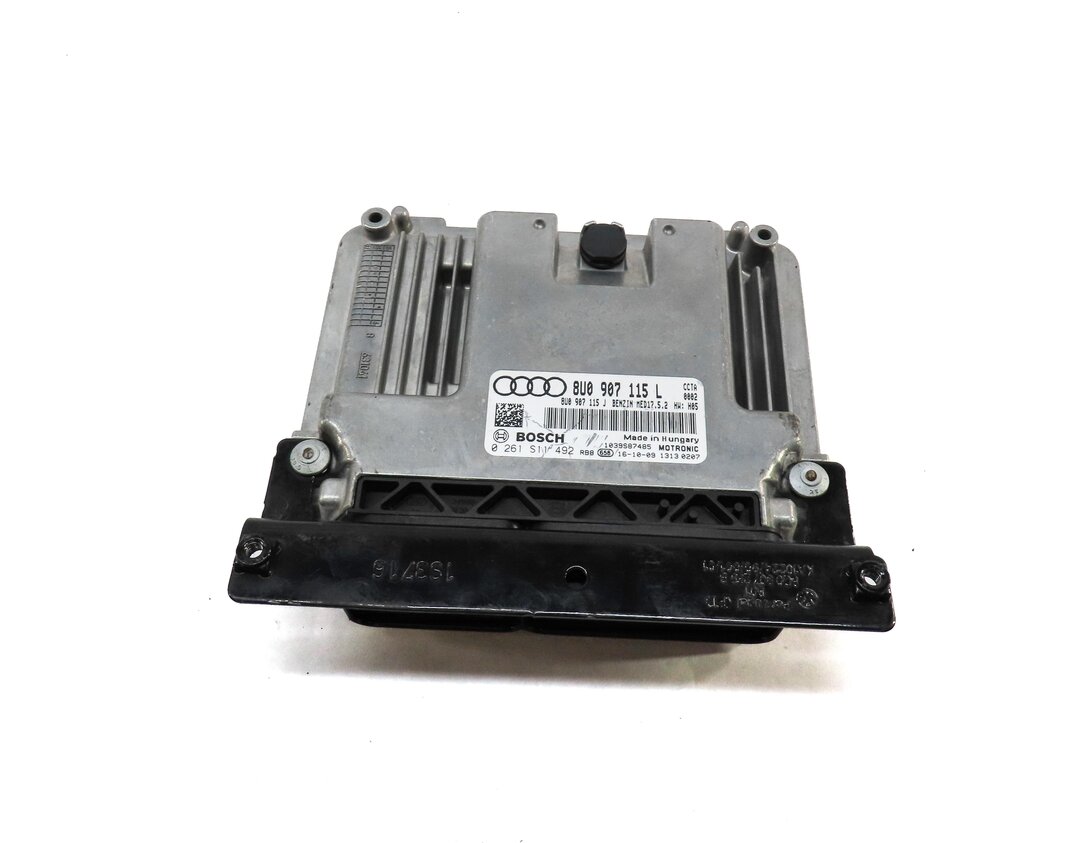 Thumbnail 2: 2016-2018 AUDI Q3 (8U) 2.0L CCTA TURBO ENGINE CONTROL MODULE COMPUTER