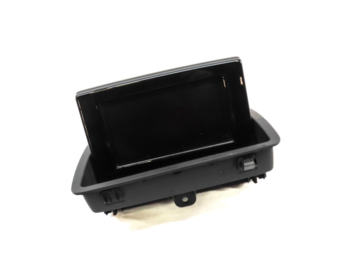 Thumbnail 1: 2015-2018 AUDI Q3 (8U) RADIO PHONE MEDIA MULTIMEDIA 7" COLOR DISPLAY SCREEN