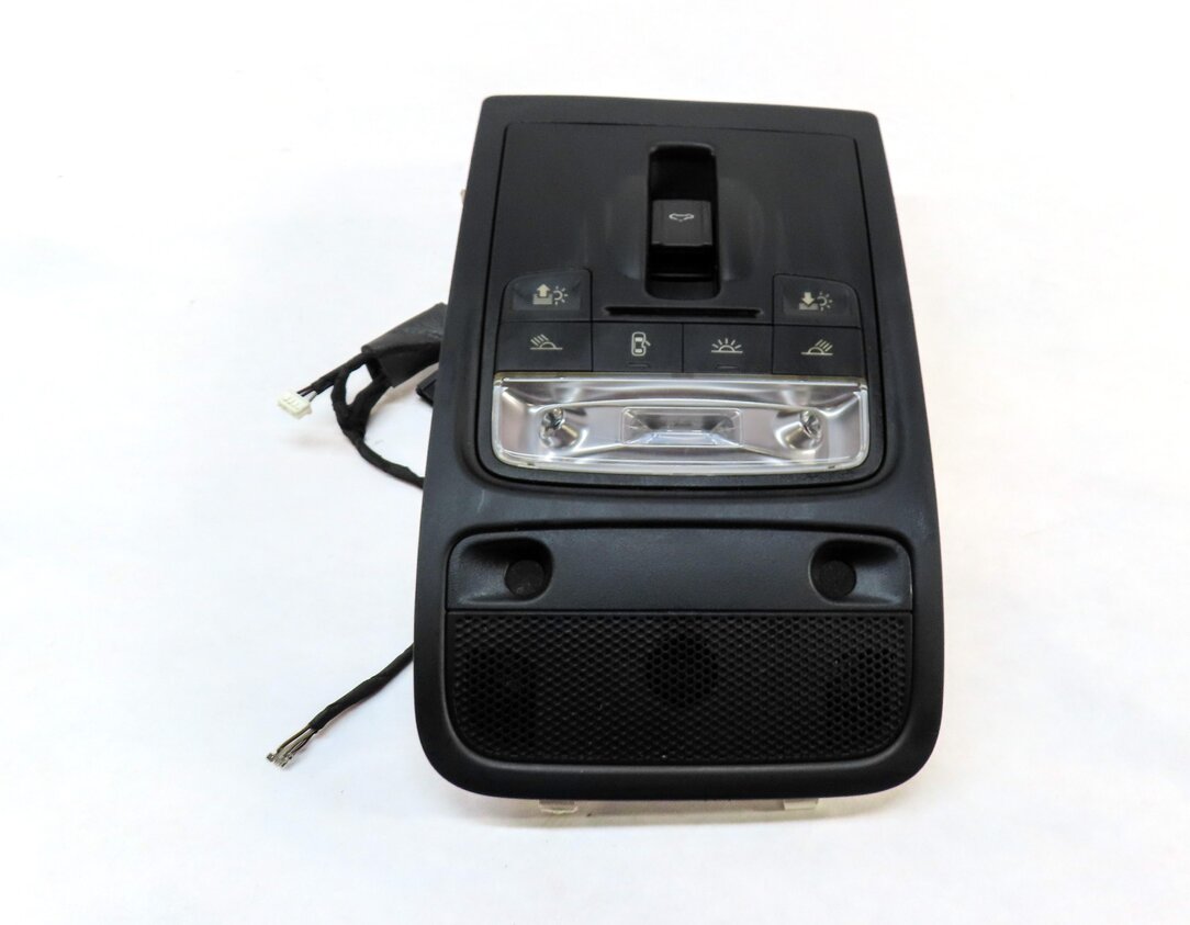 Thumbnail 2: 2017 AUDI Q3 (8U) FRONT DOMELIGHT DOME LIGHT LAMP (BLACK)