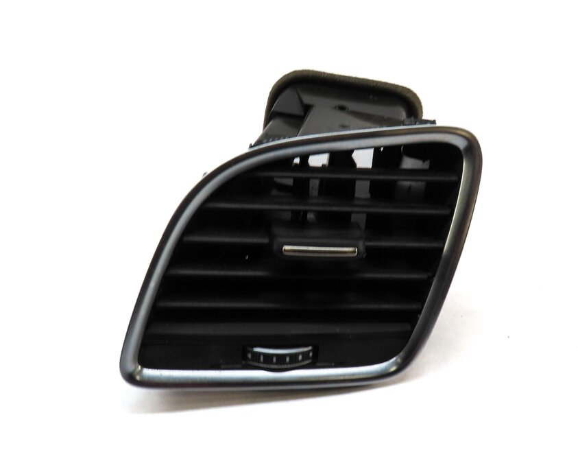 Thumbnail 2: 2017 AUDI Q3 (8U) FRONT LEFT DRIVER DASH HEATER A/C AIR VENT