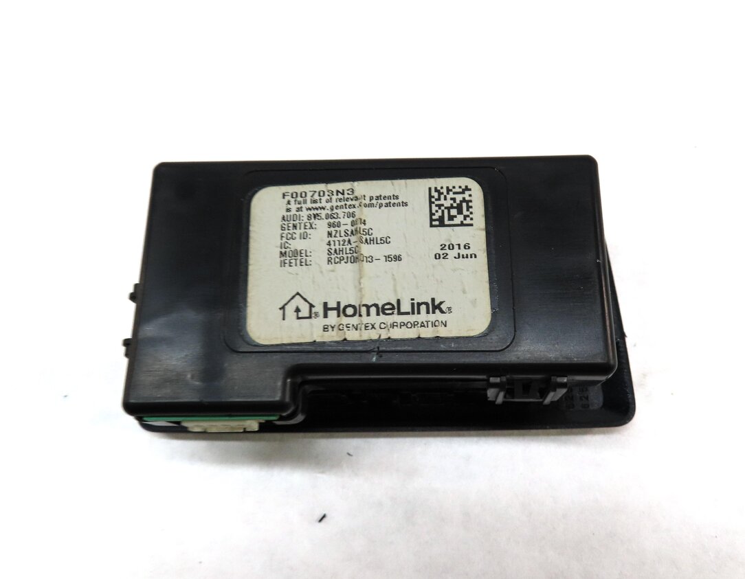Thumbnail 4: 2017 AUDI Q3 (8U) HOMELINK GARAGE DOOR OPENER SWITCH BUTTON (BLACK)