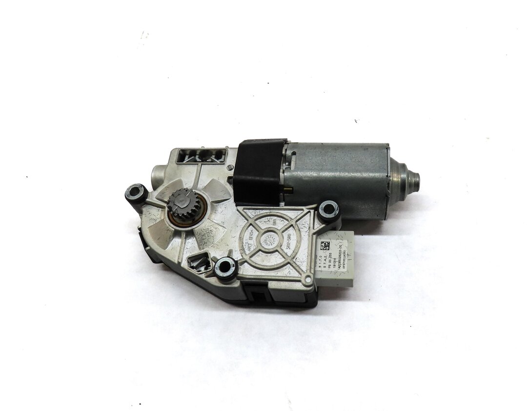 Thumbnail 4: 2015-2018 AUDI Q3 (8U) SUNROOF SUN ROOF WINDOW MOTOR