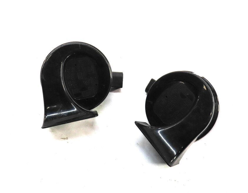 2015-2018 AUDI Q3 (8U) HIGH & LOW TONE SAFETY HORN SET-2