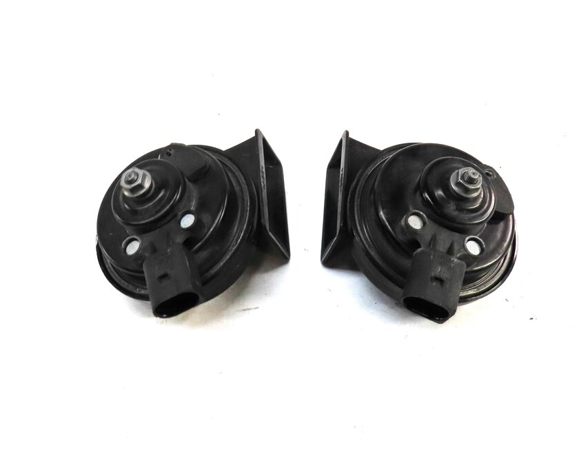 Thumbnail 3: 2015-2018 AUDI Q3 (8U) HIGH & LOW TONE SAFETY HORN SET-2