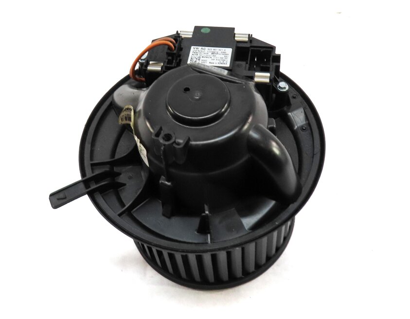 Thumbnail 4: 2015-2018 VW CC EOS TIGUAN / AUDI Q3 (8U) FRONT HEATER A/C BLOWER FAN MOTOR