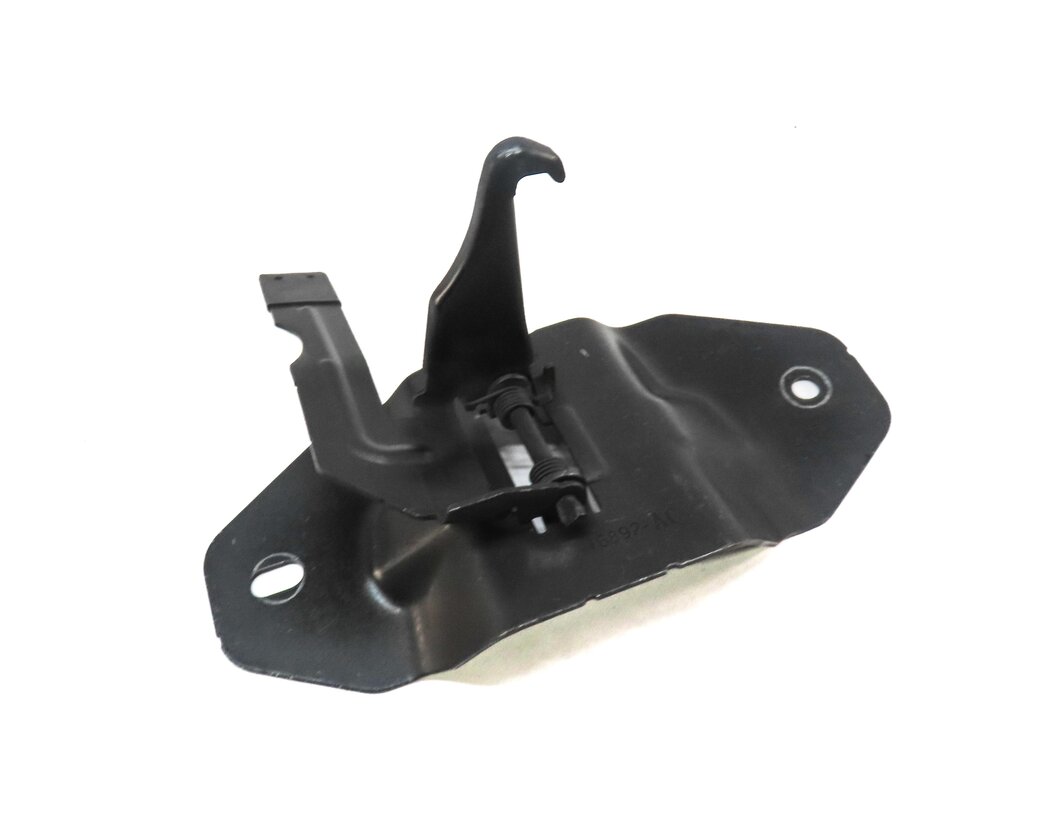 17 LAND ROVER DISCOVERY SPORT L550 FRONT HOOD SAFETY CATCH HOOK w/ RELEASE LEVER
