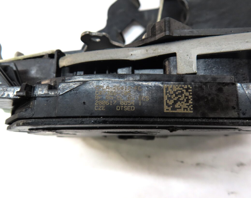 Thumbnail 6: 2013-2022 LAND ROVER DISCOVERY RANGE ROVER SPORT - RIGHT REAR PASSIVE DOOR LATCH