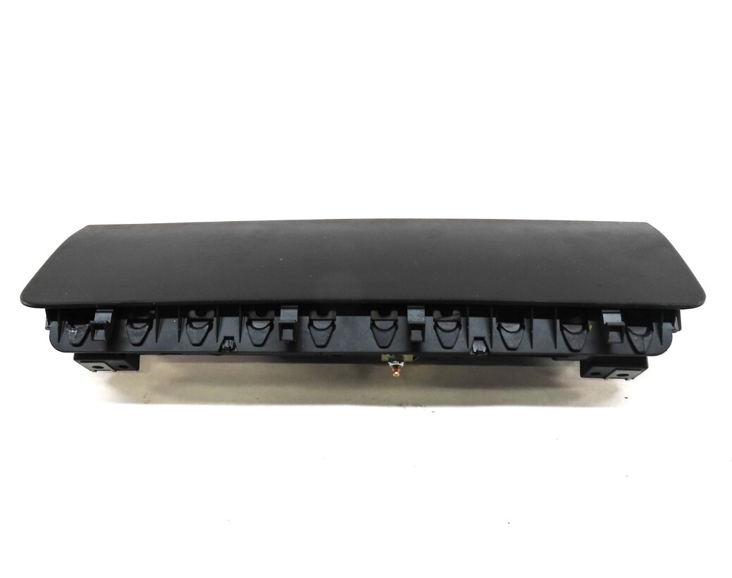 Thumbnail 3: 2015-2019 LAND ROVER DISCOVERY SPORT (L550) LEFT DRIVER KNEE AIRBAG (BLACK)