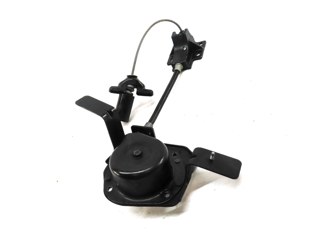 Thumbnail 2: 2017 LAND ROVER DISCOVERY SPORT (L550) EMERGENCY SPARE TIRE CARRIER WINCH