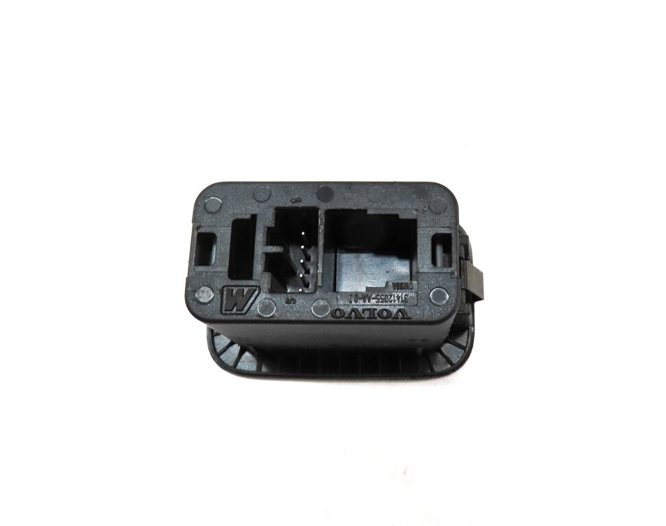 Thumbnail 3: 2017 LAND ROVER DISCOVERY SPORT L550 TRUNK LID CLOSE CONTROL SWITCH PUSH BUTTON