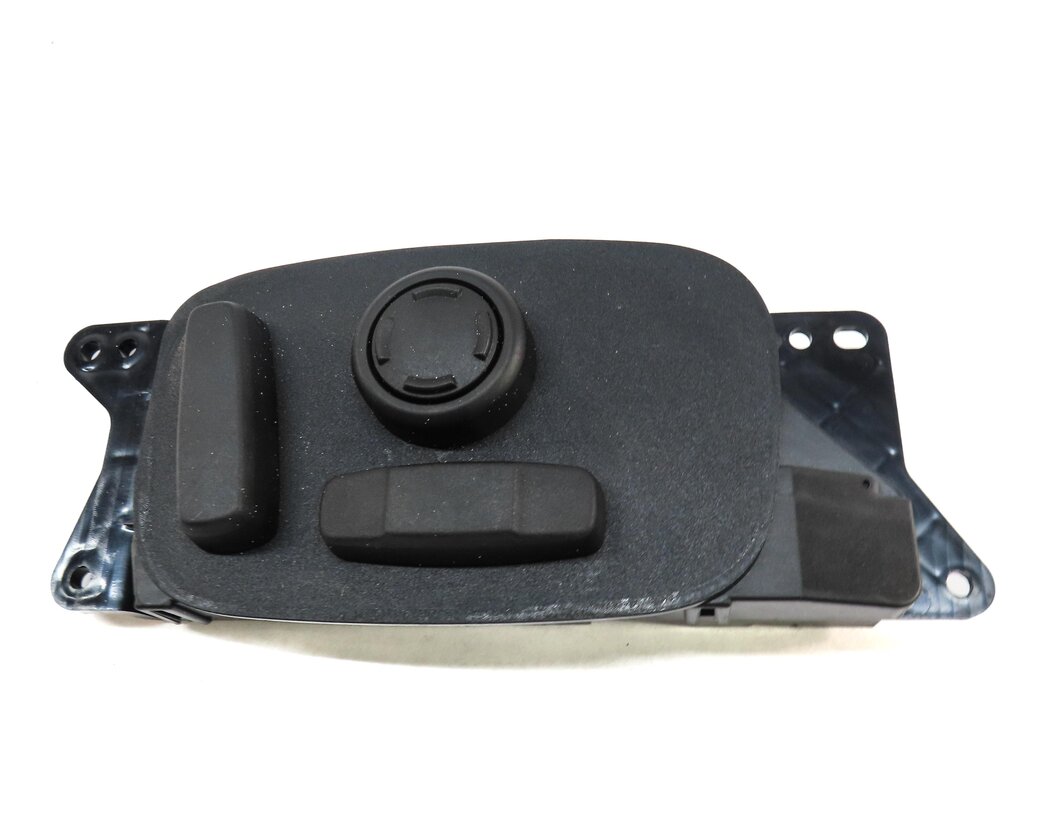 Thumbnail 6: 2017 LAND ROVER DISCOVERY SPORT (L550) FRONT RIGHT PASSENGER SEAT ADJUST SWITCH