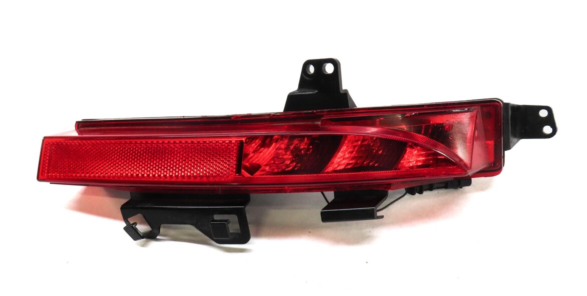 Thumbnail 2: 15-19 LAND ROVER DISCOVERY SPORT (L550) RIGHT REAR BUMPER TAILLIGHT LIGHT LAMP