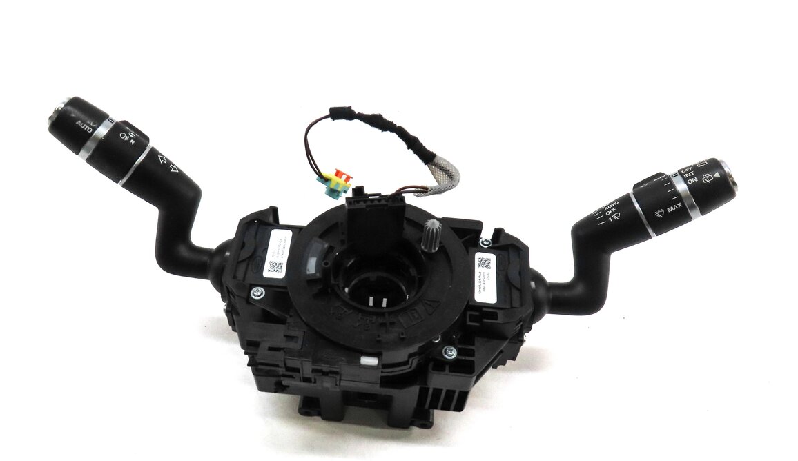 2017 LAND ROVER DISCOVERY SPORT L550 REAR LEFT 3RD ROW SEATBELT RETRACTOR BLACK