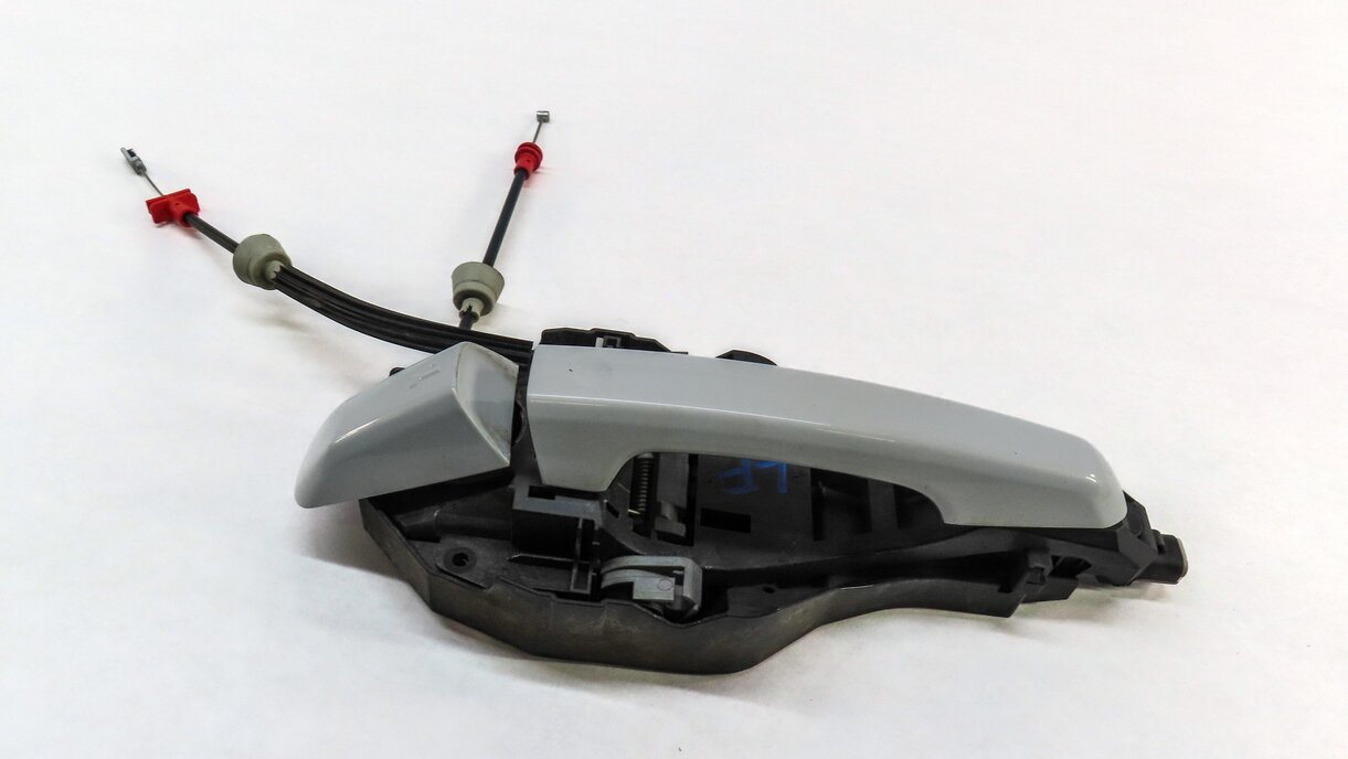 2015-2019 ROVER DISCOVERY SPORT L550 LEFT FRONT PASSIVE DOOR HANDLE YULONG WHITE