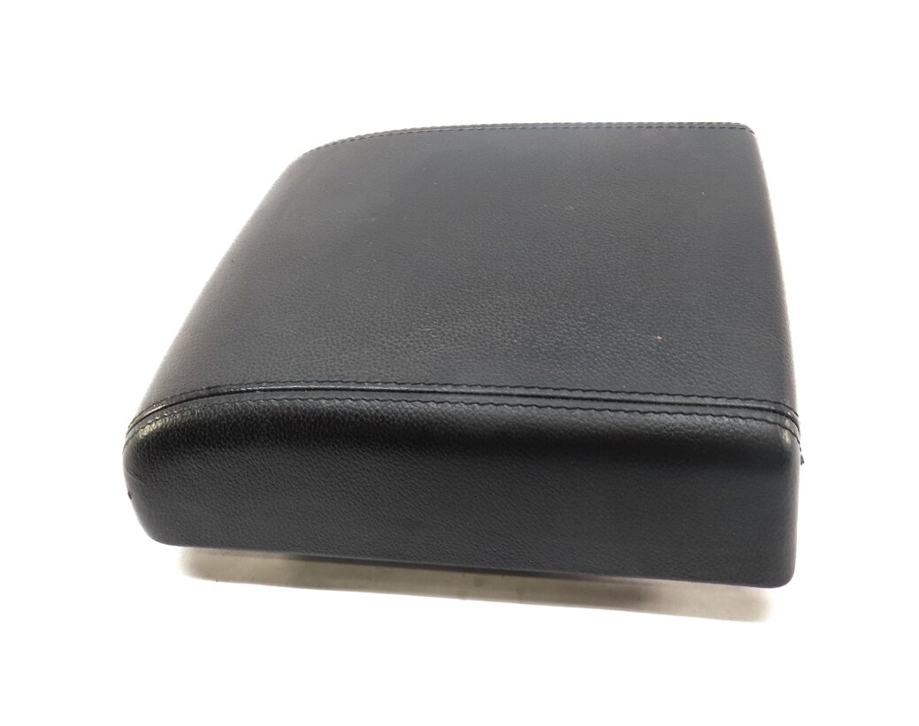Thumbnail 3: 15-19 DISCOVERY SPORT (L550) FRONT CENTER CONSOLE ARMREST LID (EBONY BLACK TWH)