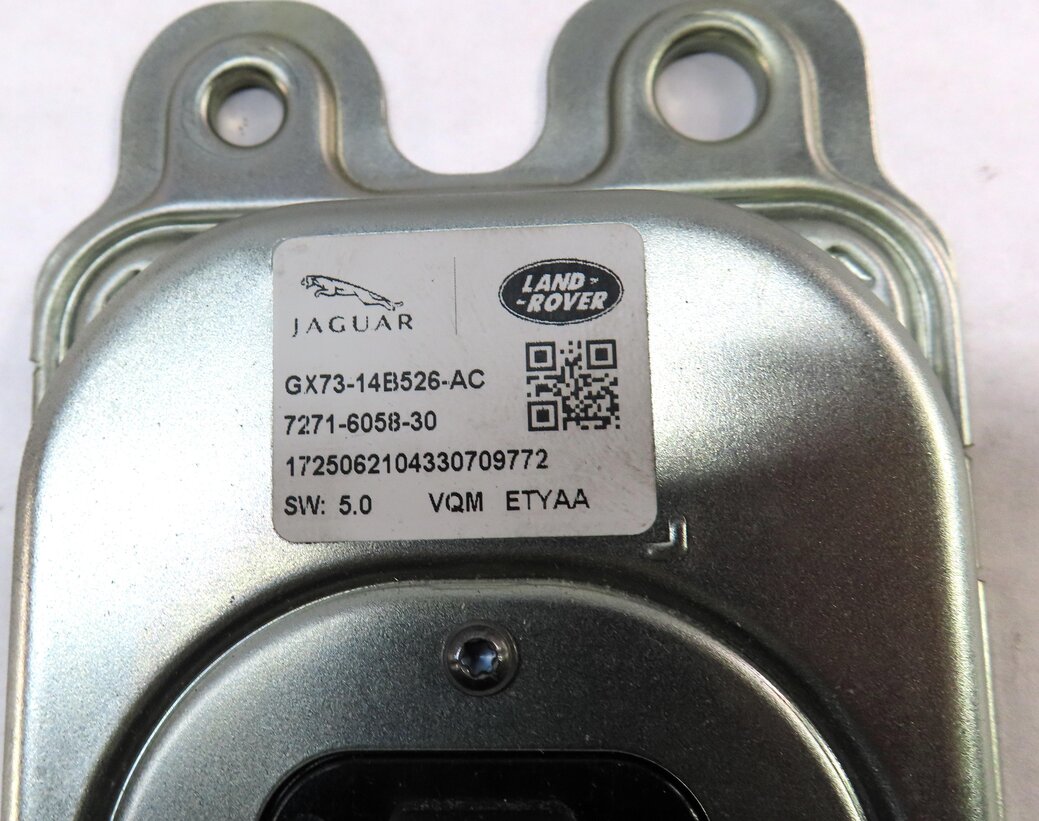 Thumbnail 3: 2017 LAND ROVER DISCOVERY SPORT (L550) VOLTAGE POWER INVERTER CONTROL MODULE