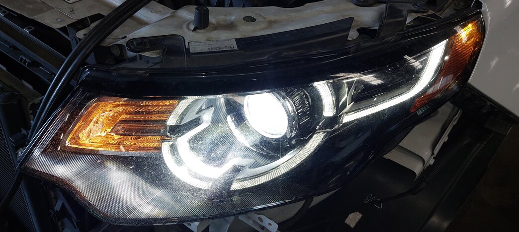 Thumbnail 2: 15-19 LAND ROVER DISCOVERY SPORT (L550) LEFT - XENON HID HEADLIGHT LIGHT LAMP