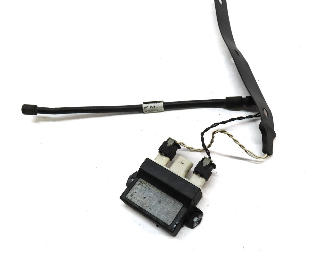 Thumbnail 3: 2016-2019 LAND ROVER DISCOVERY SPORT (L550) LIFTGATE SMART OPENER CONTROL MODULE
