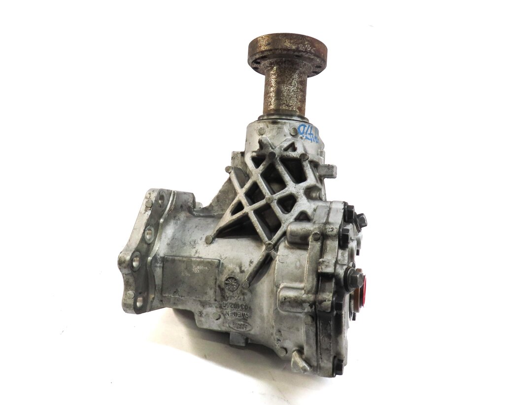 Thumbnail 1: 2015-2019 JAGUAR E-PACE / DISCOVERY SPORT (L550) AWD - FRONT TRANSFER CASE