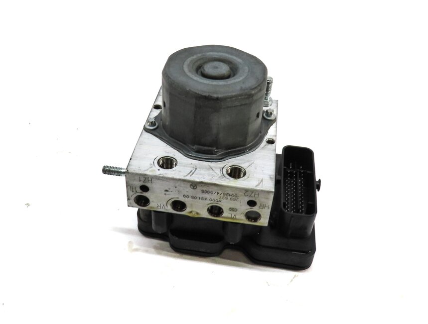2014-2019 MERCEDES B250 CLA250 (C117 W246) ESP ABS BRAKE PUMP w/ MODULE
