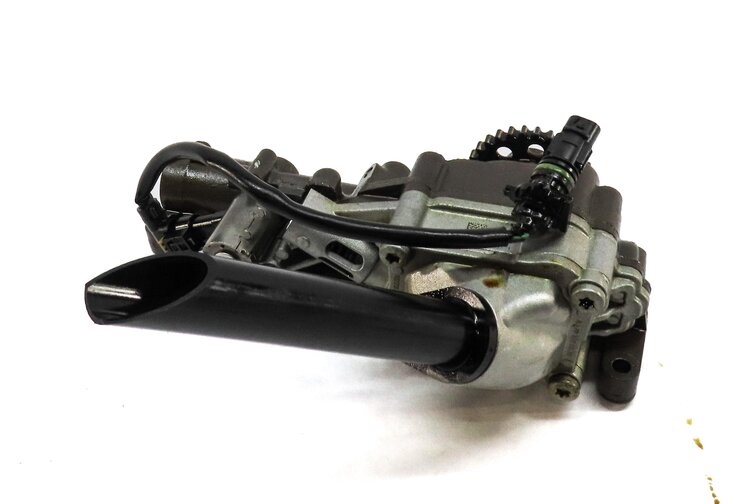 Thumbnail 3: 2015 MERCEDES CLA250 (C117 W117) 2.0L M270 TURBO ENGINE OIL PUMP