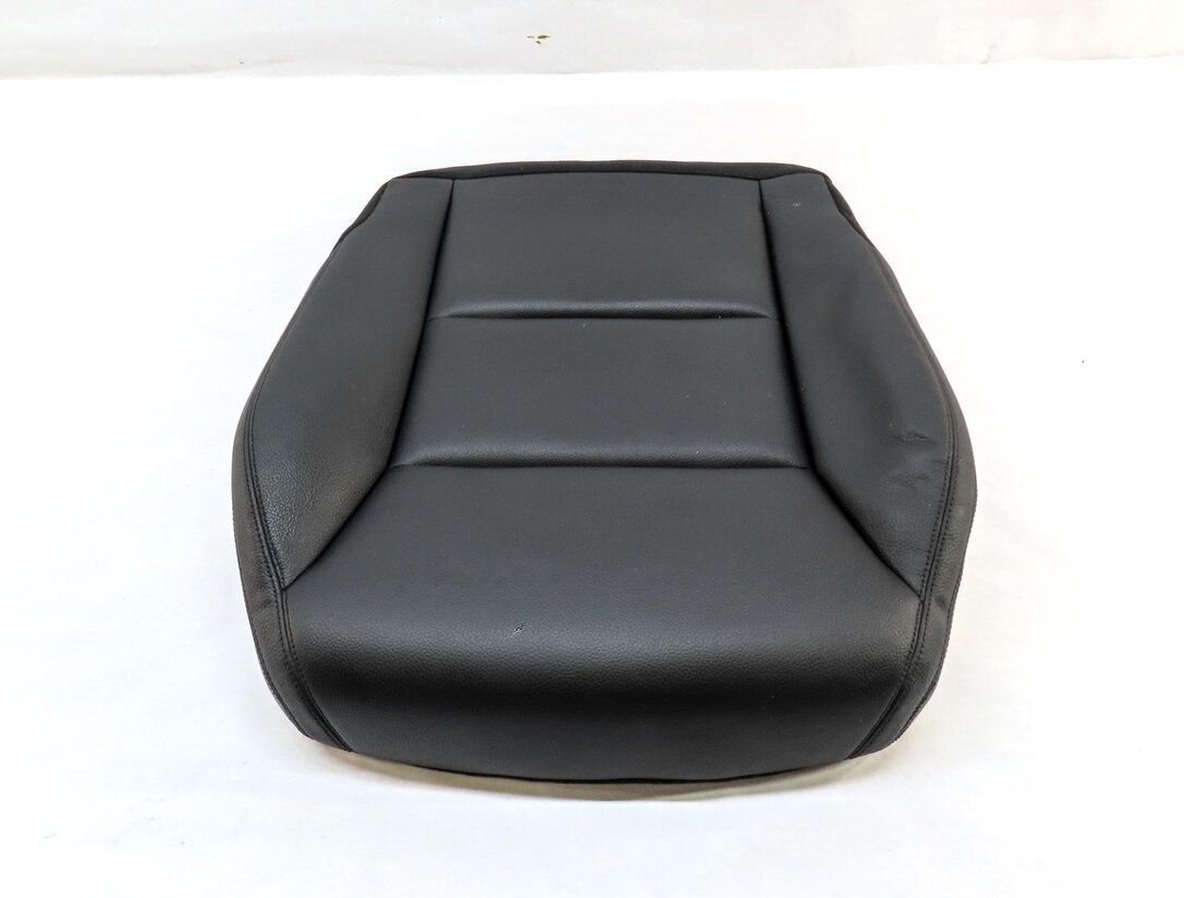 Thumbnail 2: 14-19 MERCEDES CLA (C117 W117) RIGHT PASSENGER LOWER BOTTOM SEAT CUSHION (BLACK)