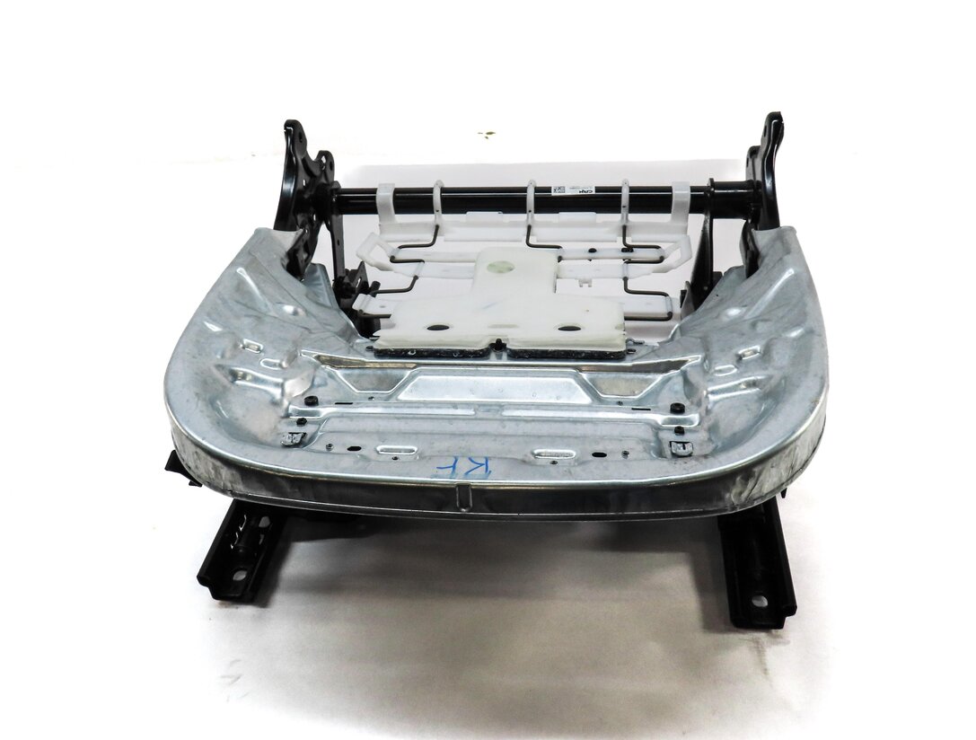 2014-2019 MERCEDES CLA CLASS (C117) FRONT RIGHT PASSENGER SEAT TRACK (MEMORY)