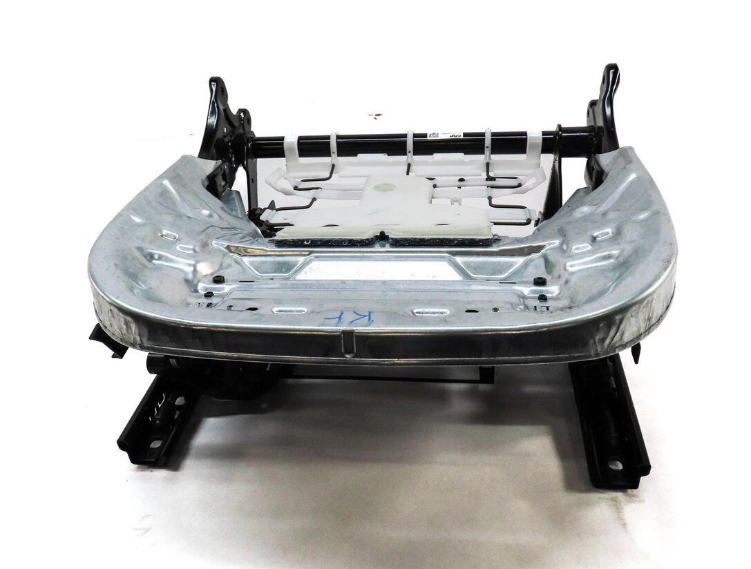 Thumbnail 2: 2014-2019 MERCEDES CLA CLASS (C117) FRONT RIGHT PASSENGER SEAT TRACK (MEMORY)