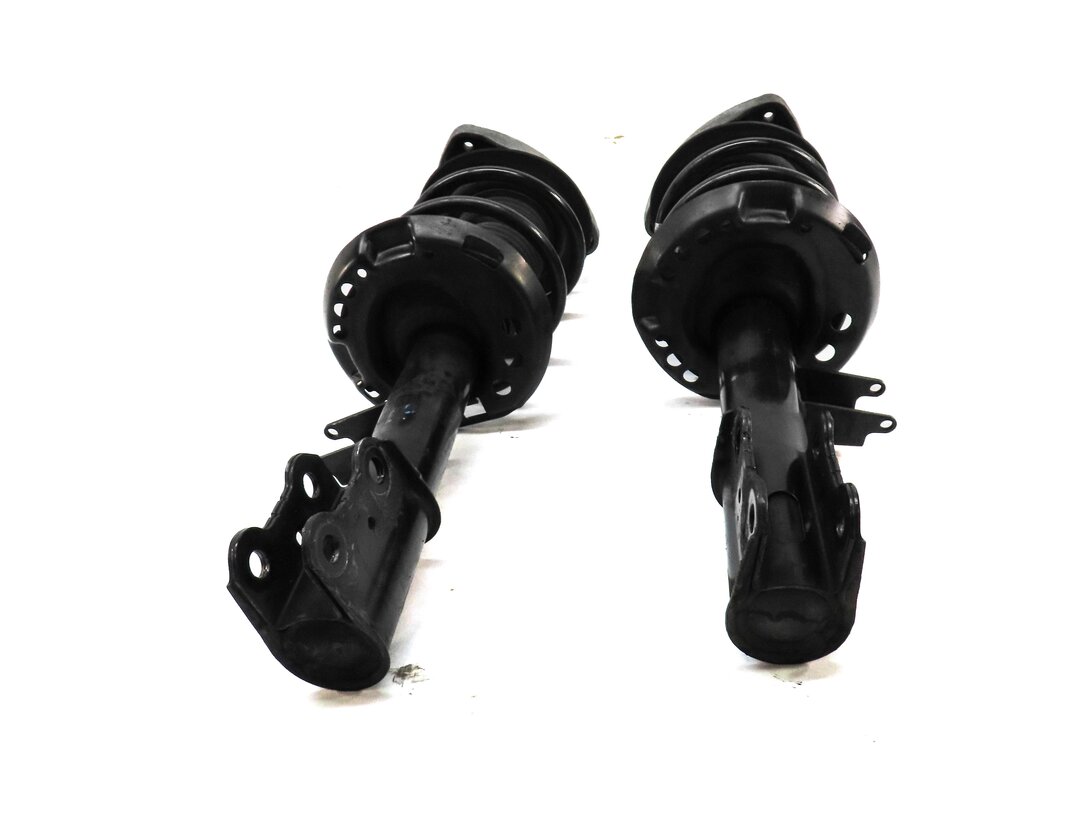 Thumbnail 2: 2014-2019 MERCEDES BENZ CLA250 (C117 W117) FRONT LEFT & RIGHT SHOCK STRUT SET