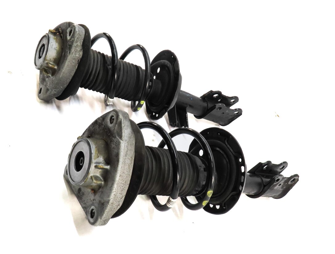 Thumbnail 6: 2014-2019 MERCEDES BENZ CLA250 (C117 W117) FRONT LEFT & RIGHT SHOCK STRUT SET