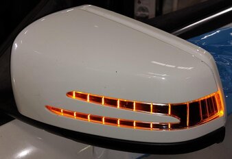 Thumbnail 2: 2014-2016 MERCEDES CLA CLASS (C117) LEFT DRIVER DOOR MIRROR w/ MEMORY (WHITE)