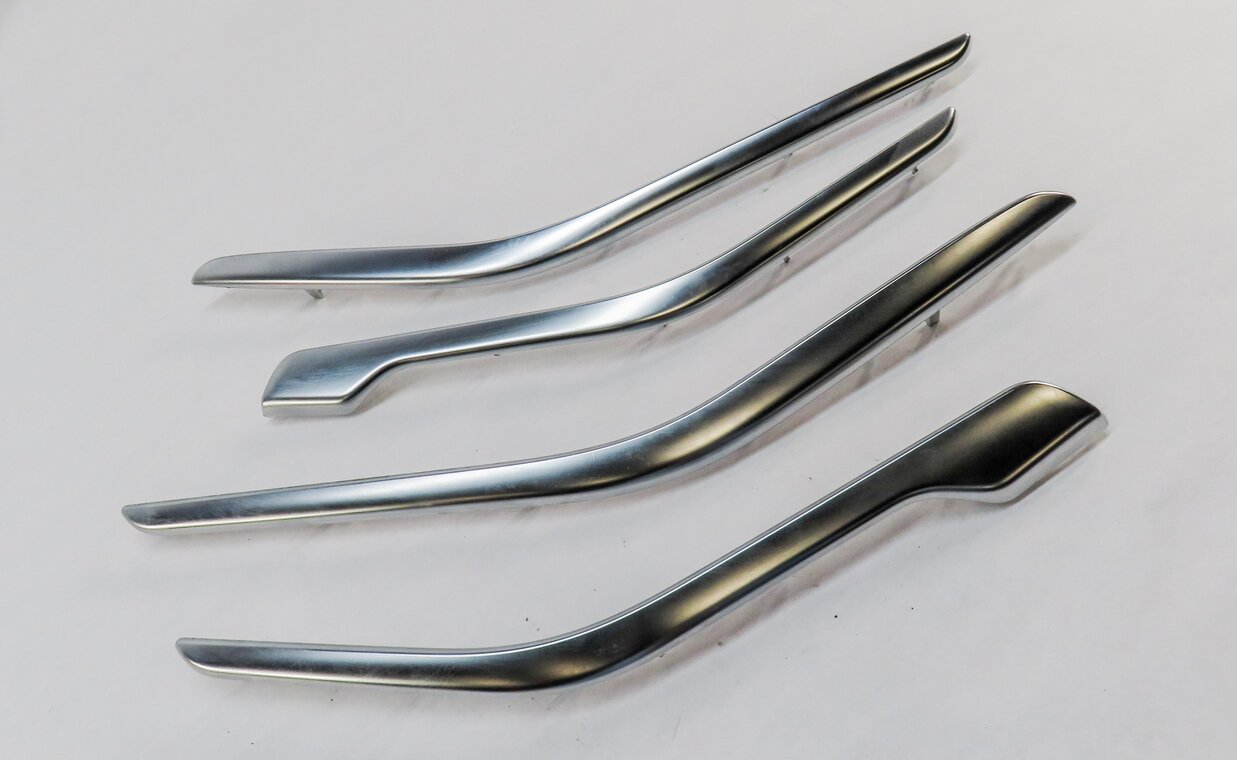 Thumbnail 3: 2015 MERCEDES CLA250 (C117 W117) INTERIOR DOOR PANEL TRIM MOULDING SET (CHROME)