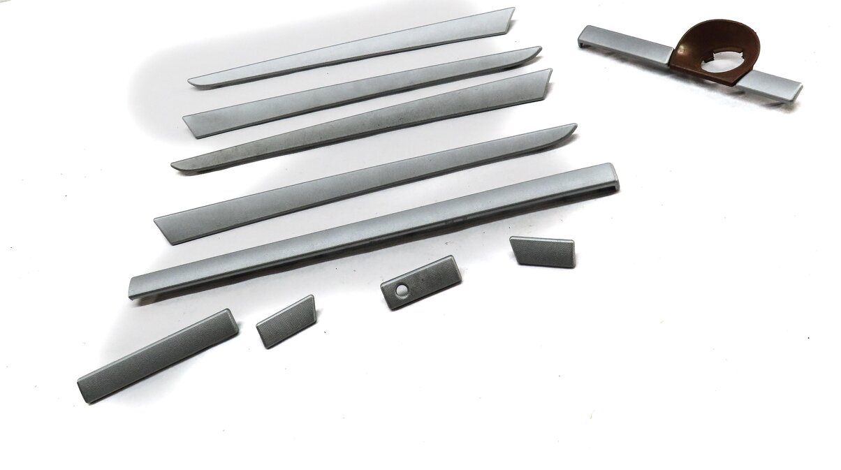 Thumbnail 3: 2005 PORSCHE CAYENNE (955) INTERIOR DASH & DOOR TRIM MOULDING SET (SILVER)
