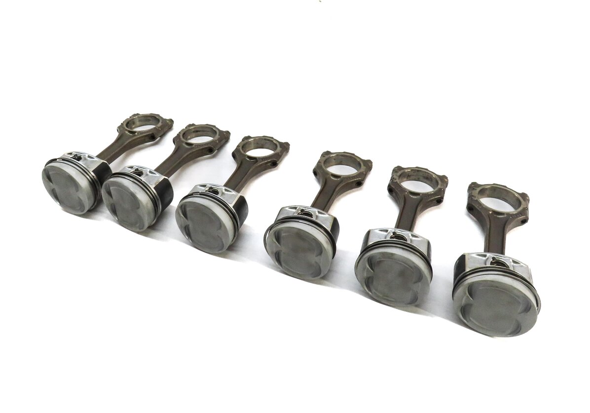 2004-2006 PORSCHE CAYENNE (955) 3.2L VR6 ENGINE PISTON w/ CONNECTING ROD SET-6