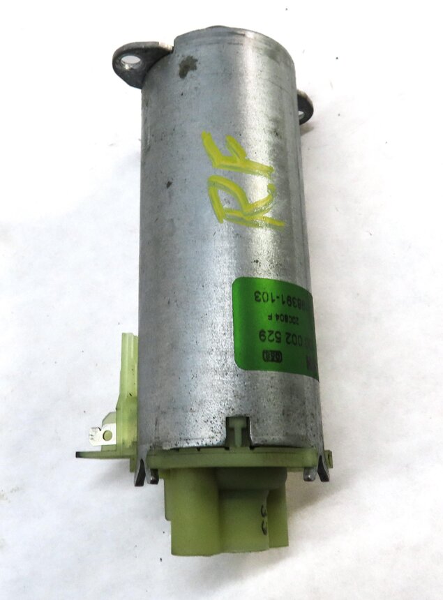 Thumbnail 4: 2005 PORSCHE CAYENNE (955) FRONT RIGHT PASSENGER SEAT ADJUST MOTOR SET