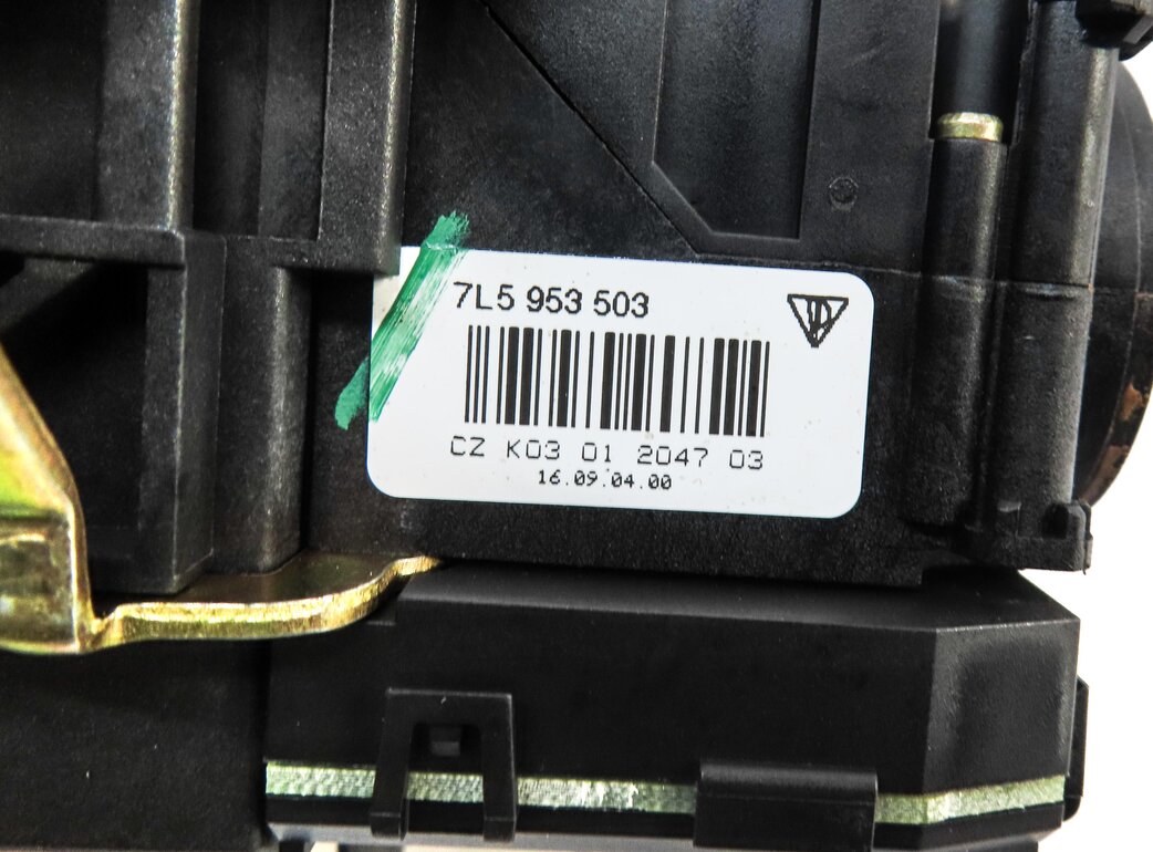 Thumbnail 5: 2003-2005 PORSCHE CAYENNE (955) BLINKER WIPER CRUISE COMBINATION SWITCH