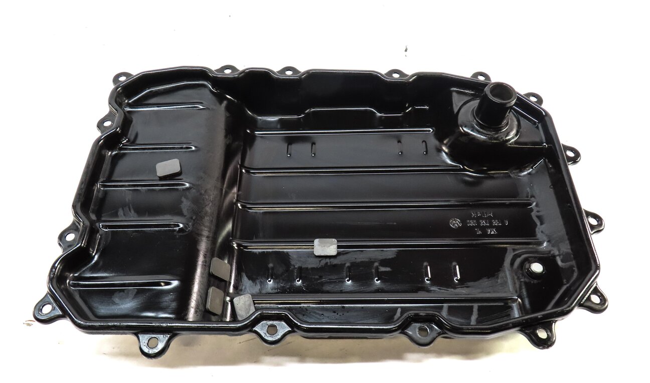 Thumbnail 3: 03-10 PORSCHE CAYENNE (955 957) AUTO AUTOMATIC TRANSMISSION OIL PAN FLUID PAN