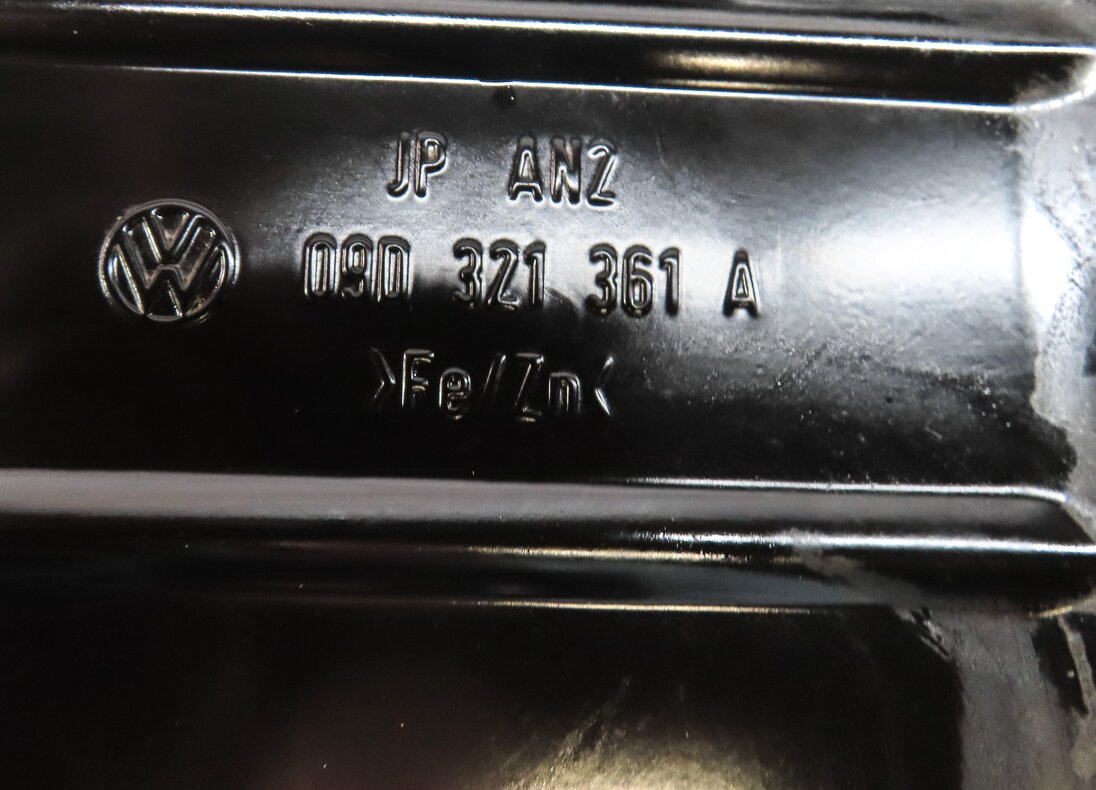 Thumbnail 5: 03-10 PORSCHE CAYENNE (955 957) AUTO AUTOMATIC TRANSMISSION OIL PAN FLUID PAN