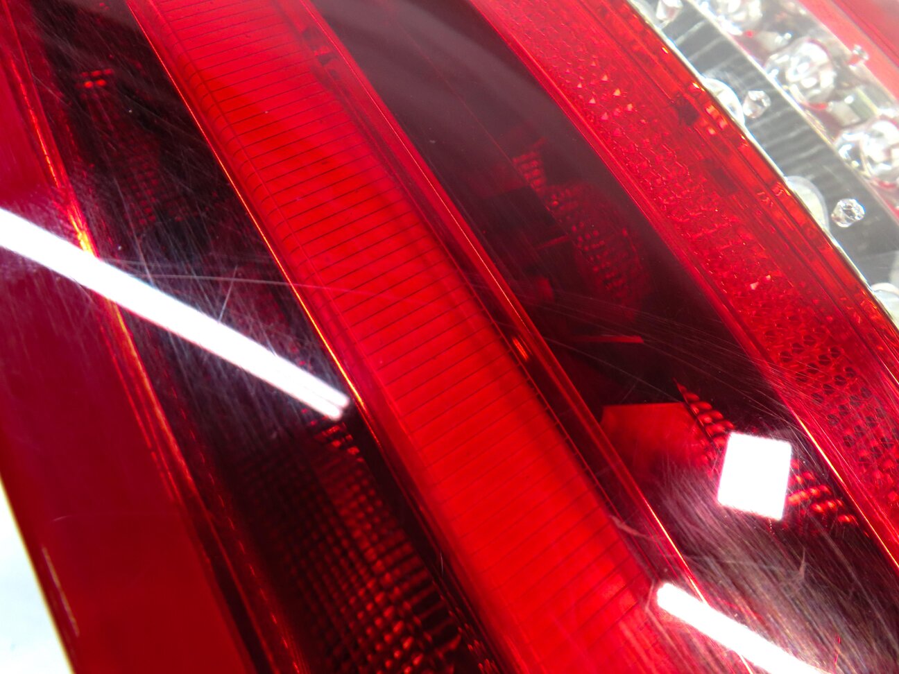 Thumbnail 8: 2012-2015 MERCEDES C-CLASS (W204) LEFT DRIVER REAR TAILLIGHT BRAKE LIGHT LAMP