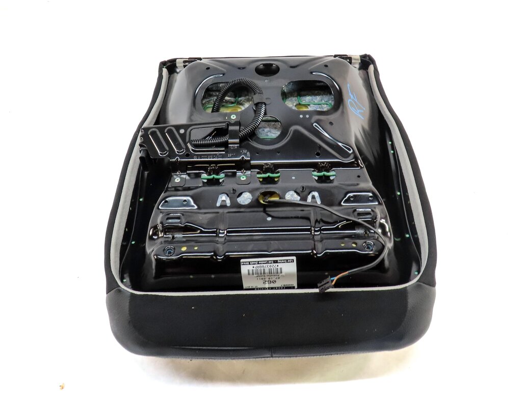 Thumbnail 3: 2012 MERCEDES C250 (W204) RIGHT PASSENGER LOWER BOTTOM HEATED SEAT CUSHION BLACK