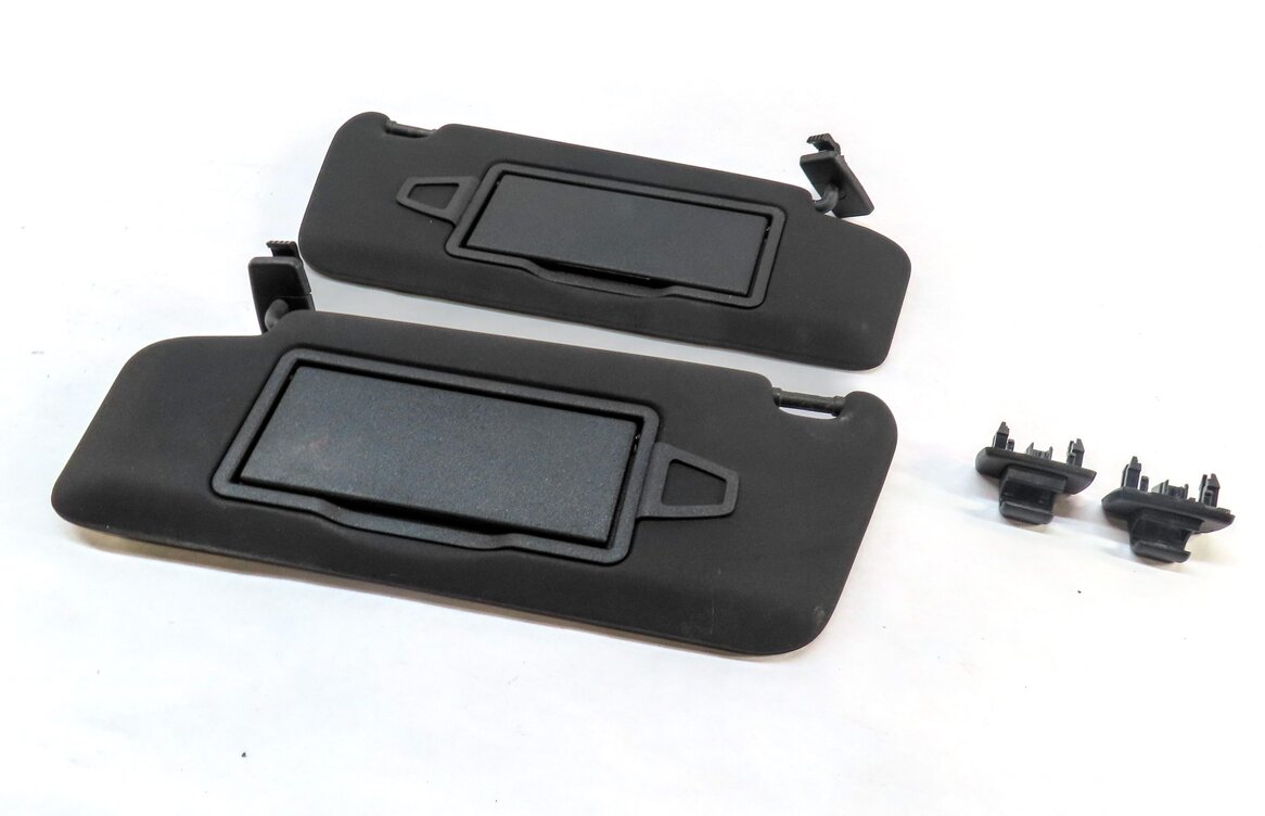 Thumbnail 6: 2008-2014 MERCEDES BENZ C-CLASS (W204) FRONT LEFT & RIGHT SUNVISOR SET (BLACK)