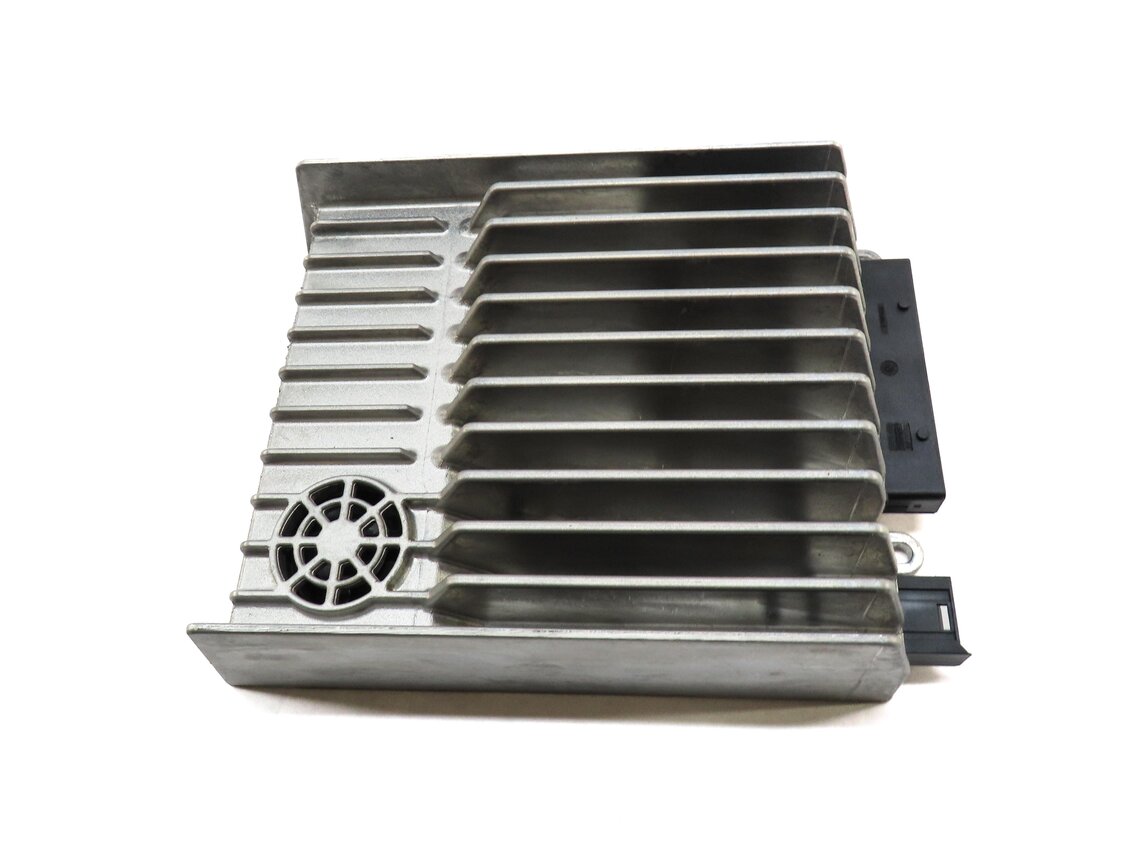 Thumbnail 2: 2012 MERCEDES C250 C300 C350 C63 AMG (W204) HARMAN BECKER AUDIO AMP AMPLIFIER