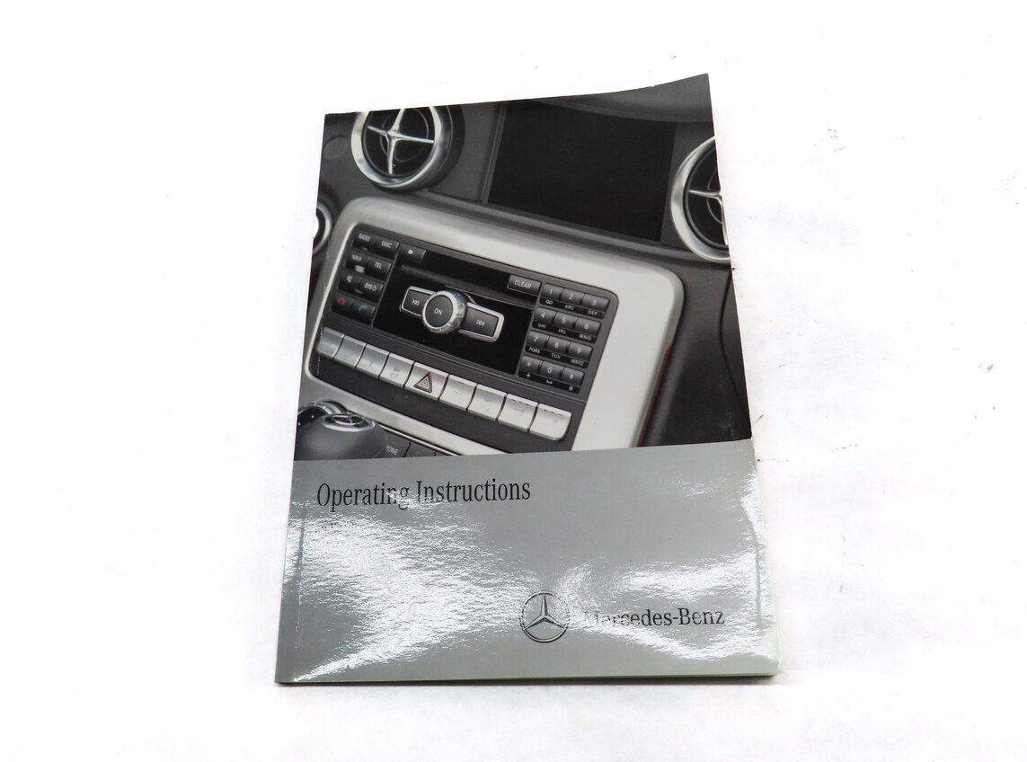 Thumbnail 9: 2012 MERCEDES C250 (W204) OWNERS MANUAL SERVICE BOOK BOOKLET GUIDE SET w/ CASE