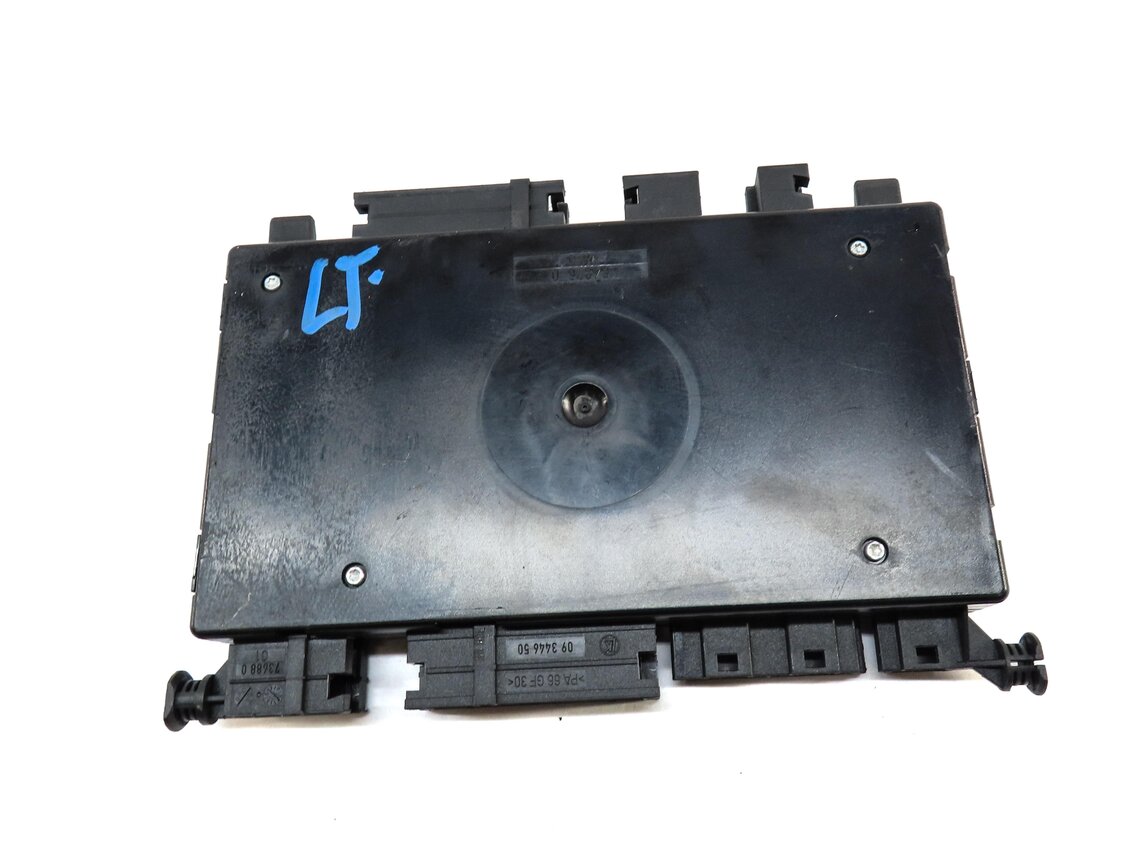 Thumbnail 4: 2012 MERCEDES C250 (W204) FRONT LEFT DRIVER MEMORY SEAT CONTROL MODULE