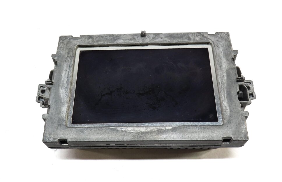 Thumbnail 3: 12-16 MERCEDES C GL ML SLK CLASS (R172 W204 W166 X166) INFORMATION MEDIA SCREEN