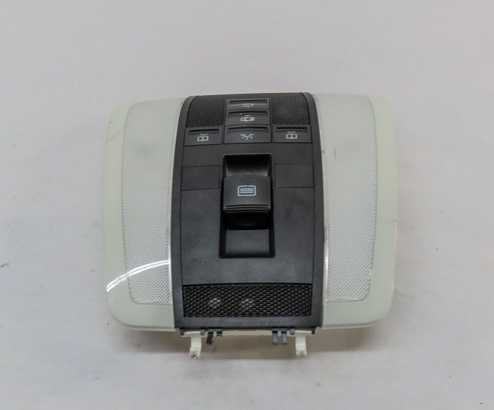 Thumbnail 4: 2012 MERCEDES C250 (W204) FRONT DOMELIGHT MAP READING DOME LIGHT LAMP (BLACK)