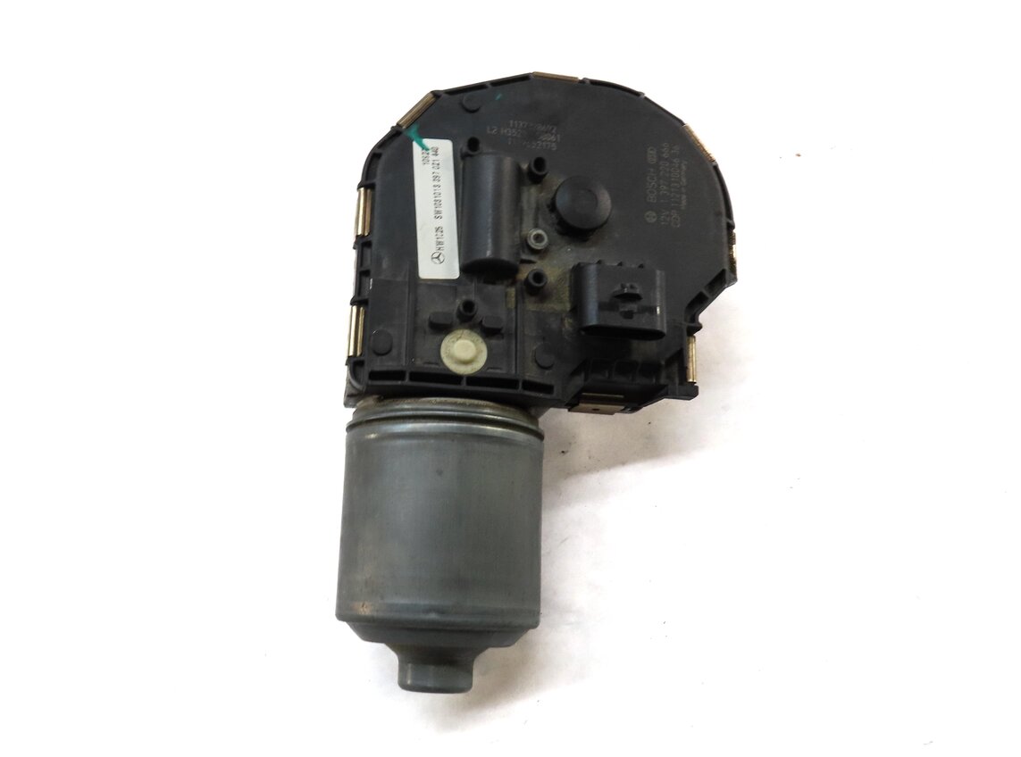 08-20 MERCEDES C E CLASS (A207 C207 W204 W207 W212) FRONT WINDSHIELD WIPER MOTOR