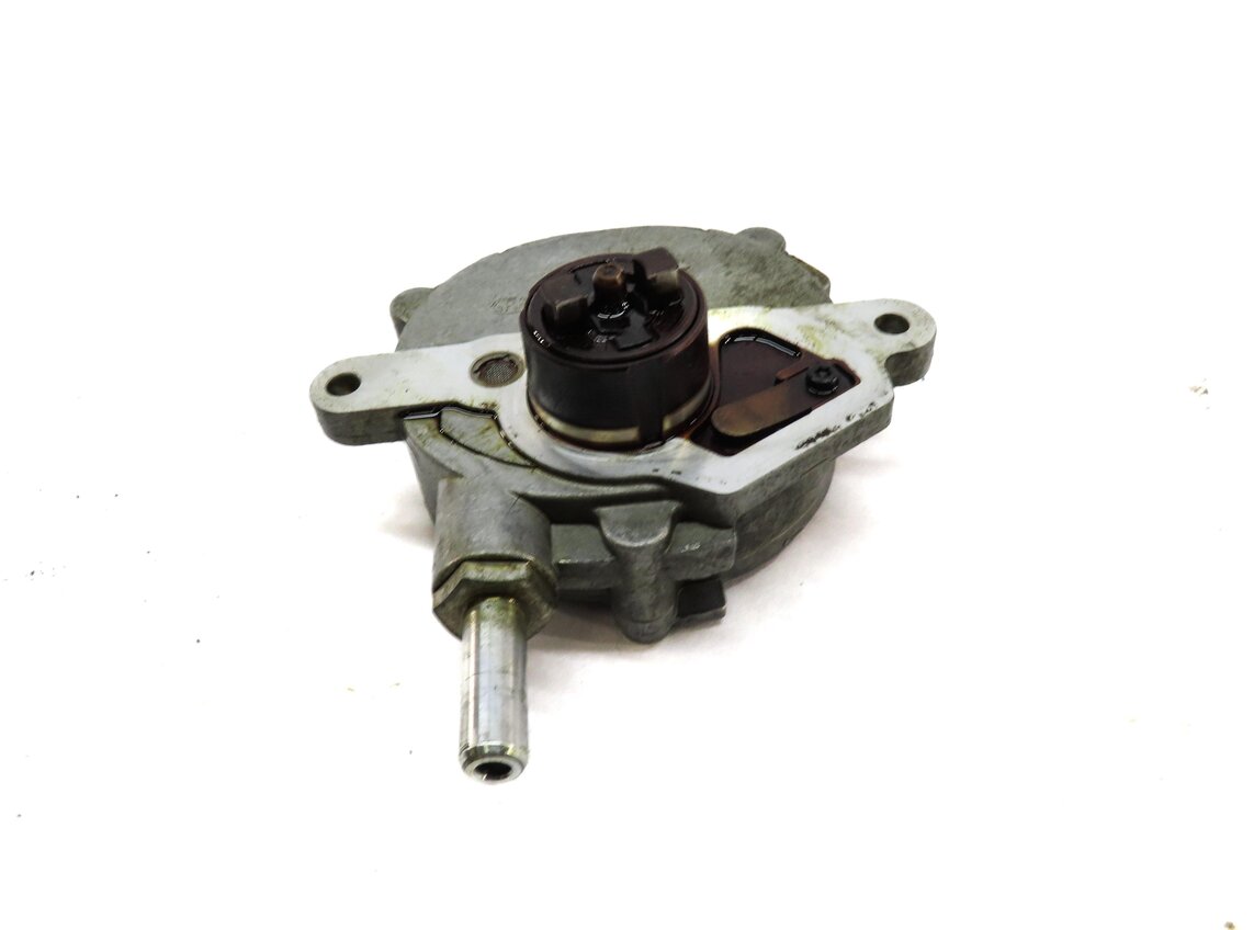 Thumbnail 2: 2012-2015 MERCEDES BENZ C250 SLK250 (W204 R172) RWD 1.8L TURBO BRAKE VACUUM PUMP