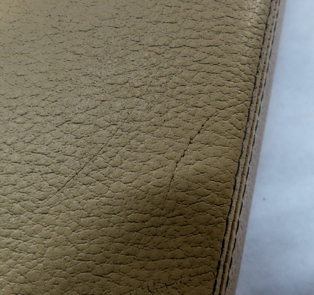 Thumbnail 7: 2010-2013 PORSCHE PANAMERA (970 G1) FRONT CENTER CONSOLE ARMREST LID (BEIGE)